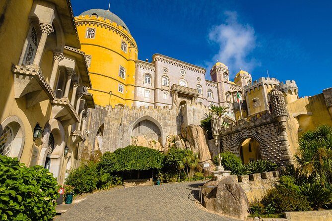 Sintra, Cabo da Roca and Cascais Small Group Tour With Tickets - Authentic Experiences and Hidden Gems