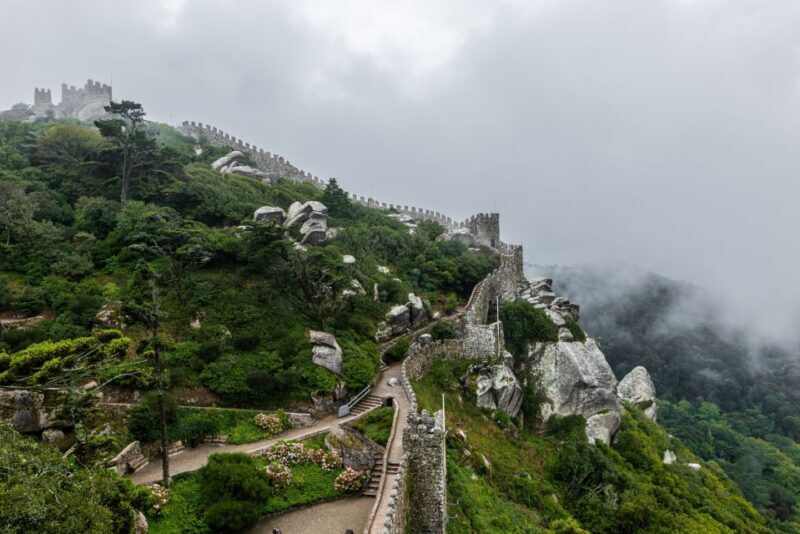 Sintra: Castle of the Moors & Quinta Entry with Audio Guides - FAQ
