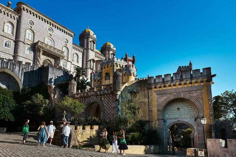 Sintra Day Trip with Exclusive Early Access to Pena Palace - Key Points