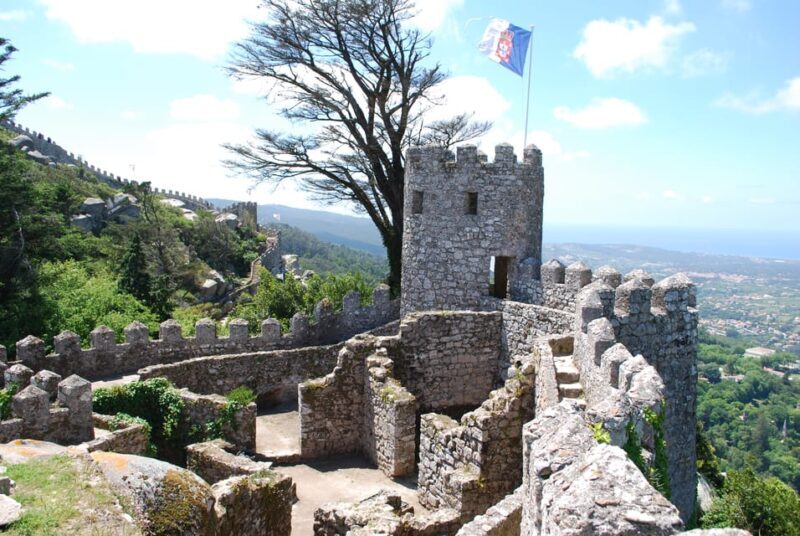 Sintra: Heritage, Gardens & Nature Tour E-Car GPS AudioGuide - The Itinerary: What to Expect