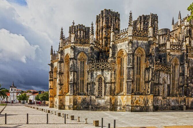 Sintra Lovers - Tour to Fátima, Batalha, Nazaré & Óbidos - Why Choose This Tour?