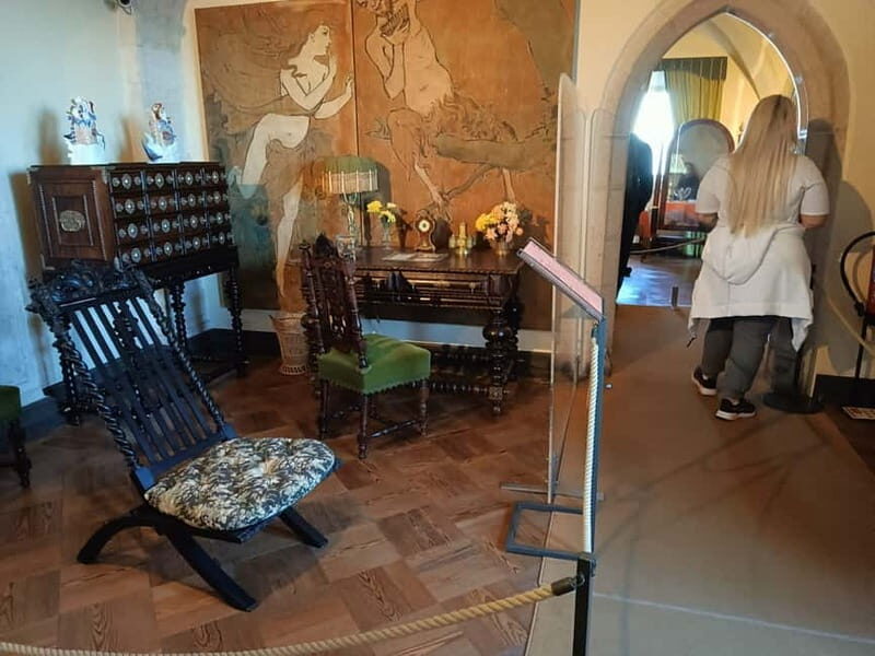 Sintra: Pena Palace and Park Entry Ticket with Tuk Tuk Ride - Who Should Consider This Tour?