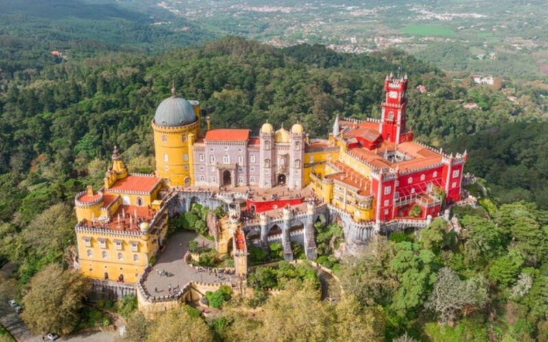 Sintra: Pena Palace. Moorish Castle. Regaleira. & Monserrate - Key Points