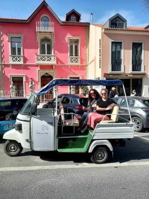 Sintra:1 hour tuk tuk experience to Pena Palace(3 monuments) - A Closer Look at the Tour Experience