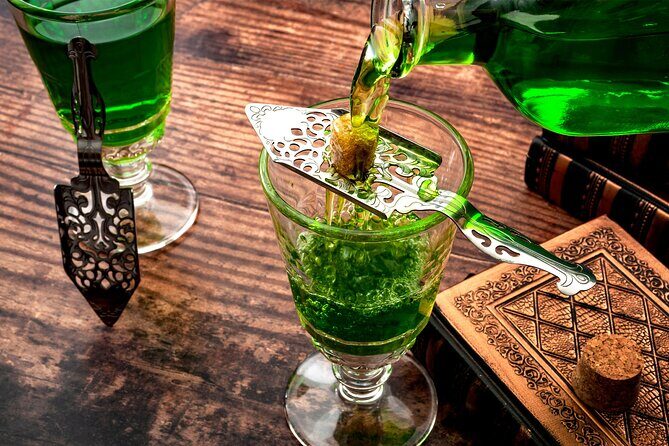 Sip and Saunter: Daytime Cocktail Tour - The Sum Up