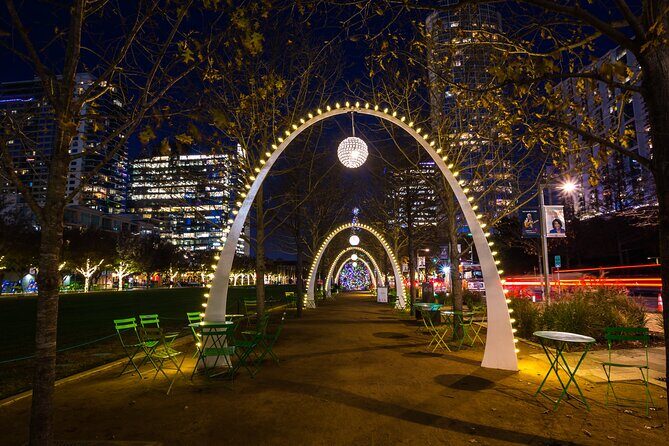 Sip, Savor and Sparkle Holiday Dining Experience - Who Should Consider This Tour?