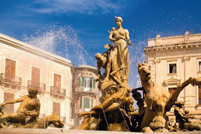 Siracusa Walking Tour with Audio and Written Guide by a Local - FAQ