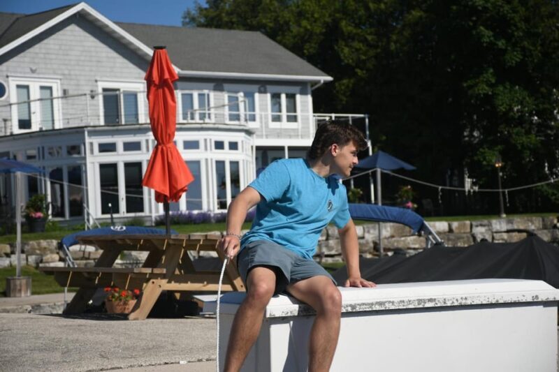 Sister Bay: 25' Pontoon Rental - An In-Depth Look at the Sister Bay Pontoon Rental Experience