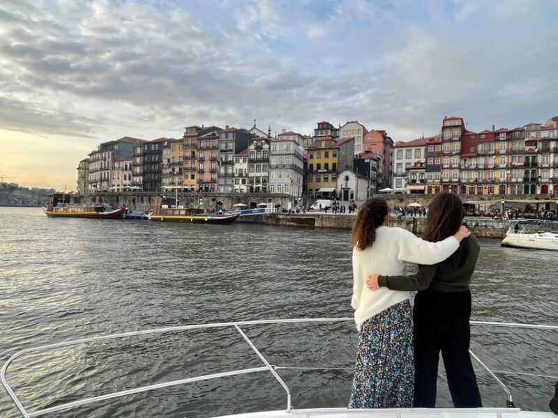 Six bridges yacht cruise on the Douro River in Porto - Key Points