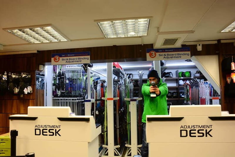 Ski and Snowboard equipment rental in Borovets - The Complete Experience in Borovets: What You Can Expect