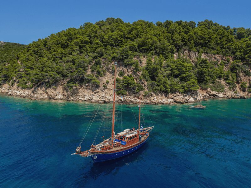 Skiathos: Wooden Sailboat Full- or Half-Day Trip with Meal - A Detailed Look at the Experience