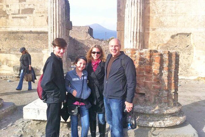 Skip-the-line Ancient Pompeii Highlights Exclusive Tour with Local Private Guide - Key Points