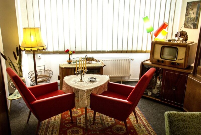 Skip-the-line DDR Museum and Berlins Old Town Private Tour - A Fully Detailed Review of the DDR Museum and Old Town Tour