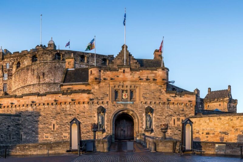 Skip-the-line Edinburgh Castle with Old Town Walking Tour - Why This Tour Offers Great Value