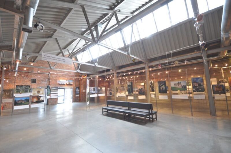 Skip-the-line Galicia Jewish Museum Private Tour in Krakow - Considerations and Tips for Travelers