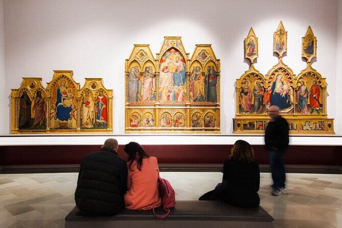 Skip the Line: Guided Tour of Michelangelos David at Accademia - Detailed Breakdown of the Tour Experience