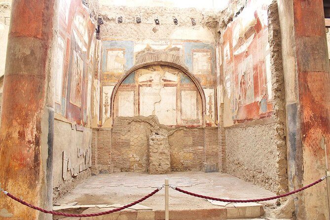 Skip the Line Half Day Private Tour of Herculaneum Highlights with Local Guide - Introduction