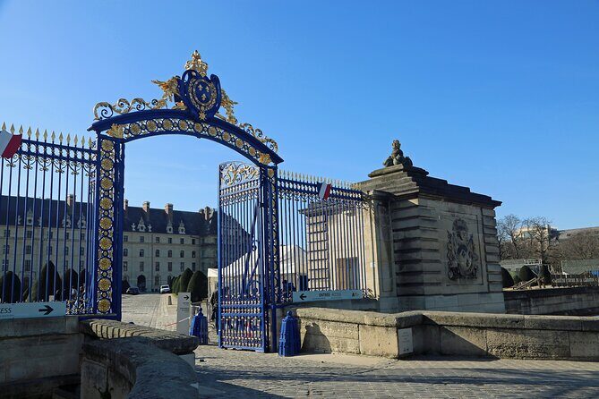 Skip-the-line Les Invalides Army Museum Paris Private Tour - What Makes This Tour Stand Out?
