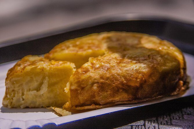 Skip-the-line Madrid Royal Palace with tapas tasting & Retiro Park - What to Expect on the Ground