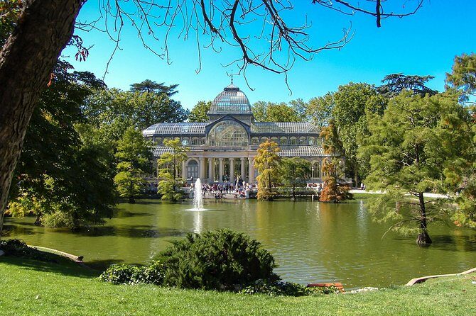 Skip-the-line Madrid Royal Palace with tapas tasting & Retiro Park - FAQs