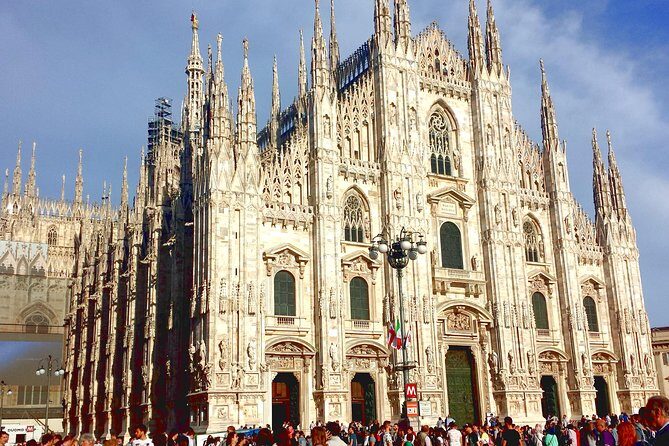 Skip the Line: Milan Duomo Guided Tour & Hop on Hop off optional - Frequently Asked Questions