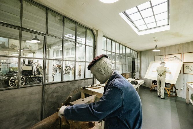 Skip the line National Automobile Museum and Turin Hop On Hop Off - Frequently Asked Questions