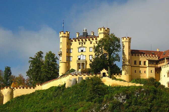 Skip-the-Line Neuschwanstein Castle Tour from Munich - Inside the Castle: What You’ll See and Experience