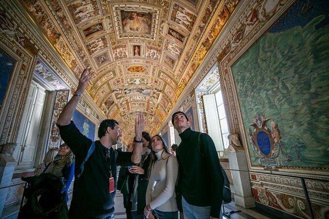 Skip-the-line Night Tour Vatican Museums with Sistine Chapel - FAQs