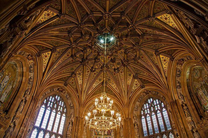 Skip the Line Parliament & Westminster Abbey Fully-Guided Tour - The Sum Up