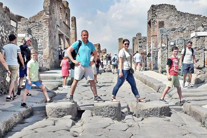 Skip the line Pompeii Tour for Kids and Families - FAQ