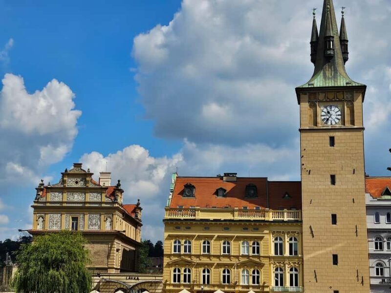 Skip-the-Line Private Tour of Prague Castle & Hidden Gems - An In-Depth Look at the Prague Castle & Hidden Gems Tour
