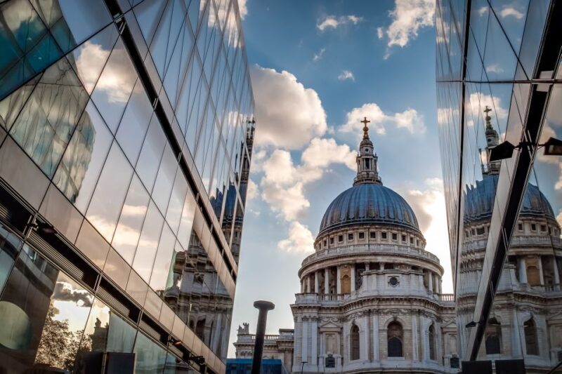Skip-the-Line St Pauls Cathedral Private Tour in London - Key Points