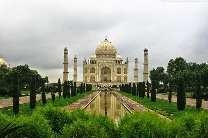Skip The Line: Taj Mahal Tour From New Delhi With Drop At Jaipur - Who Would Enjoy This Tour?