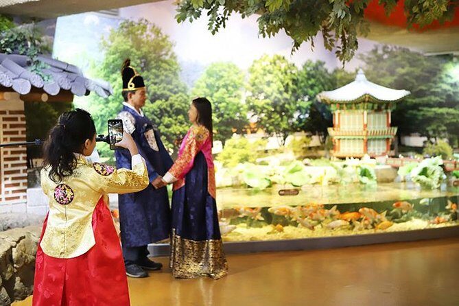 Skip the Line: The Greatest Urban Aquarium COEX Ticket() - Authentic Perspectives and Hidden Gems