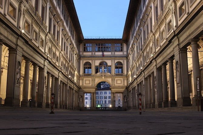 Skip the line Uffizi and Accademia private guided tour - Key Points