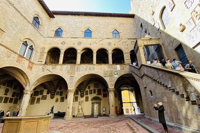 Skip the line: Uffizi and Accademia Small Group Walking Tour - Summing It Up: Is It Worth It?