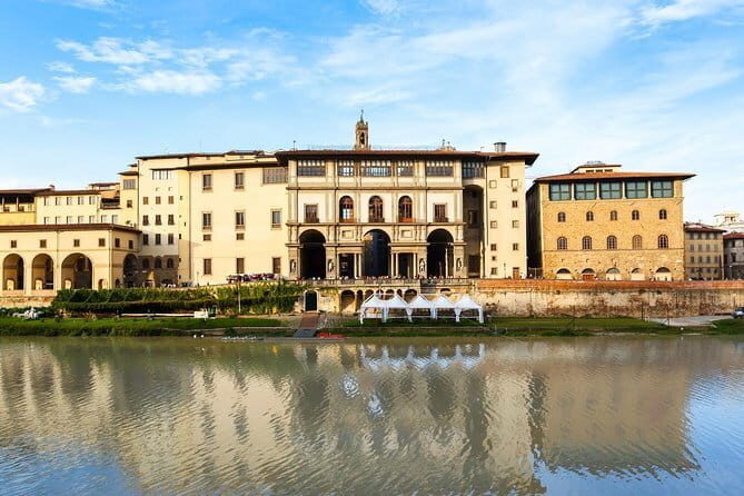Skip the line: Uffizi Gallery small group tour - What Makes This Tour Stand Out
