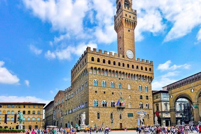Skip the line: Uffizi small group and walking tour of Florence - Key Points