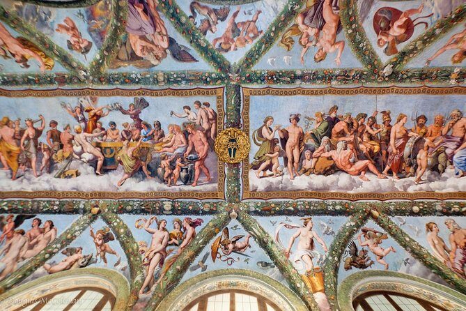 Skip-the-line Villa Farnesina and Raphael's Paintings private tour led by a local guide - A Deep Dive into the Villa Farnesina Private Tour