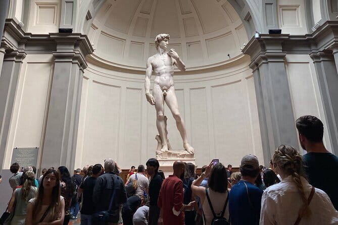Skip the line with Elvis: Love the David GUIDED EXPERIENCE - Who Should Book This Tour?