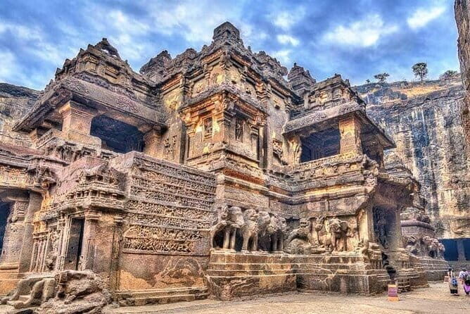 Skip-the-queue private Ajanta & Ellora 2-Day Tour ticket included - Transport, Comfort, and Flexibility