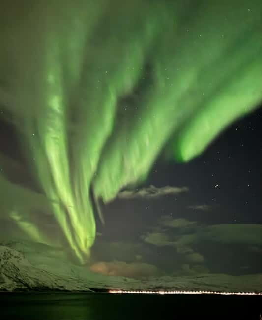 Skjervøy,North of Tromsø:Northern Lights Stargazing(Minivan) - An In-Depth Look at the Tour Experience