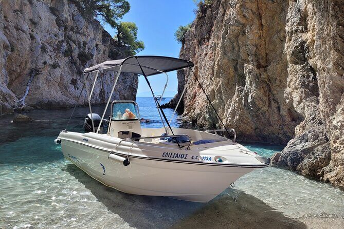 Skopelos Boat Hire / Private Boat Trips - An In-Depth Look at the Skopelos Boat Hire Experience