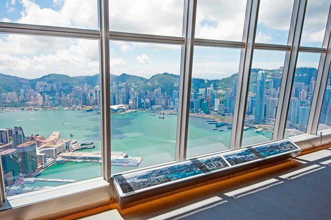 sky100 Hong Kong Observation Deck Tickets - The Experience in Detail