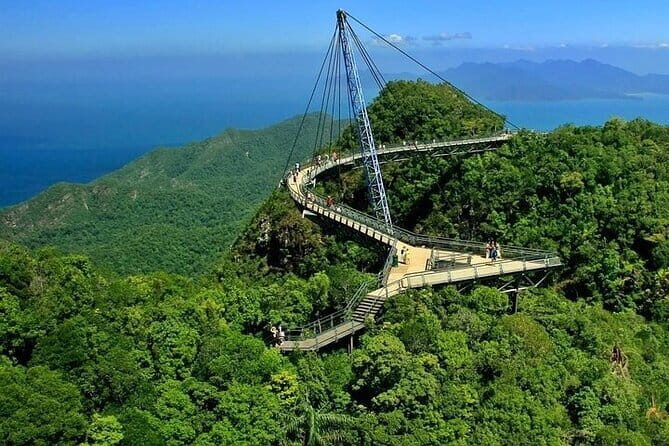 SkyCab & Sky Bridge Discovery  Exclusive Private Tour - Key Points