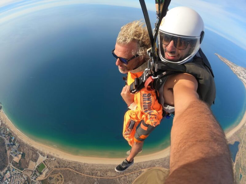 Skydive Algarve: Tandem Skydiving 10.000ft (up to 15.000ft) - Key Points