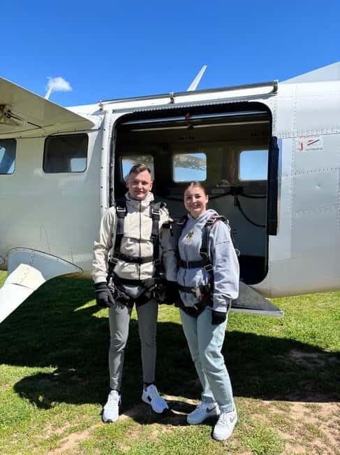 Skydive Over Barcelona 13,000ft Tandem Jump + Transport - Frequently Asked Questions