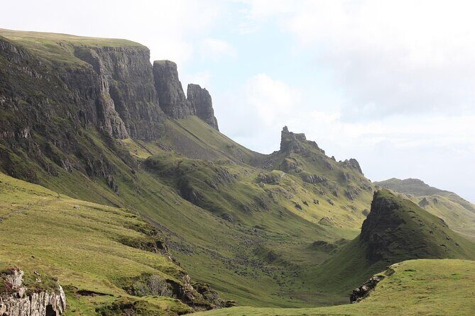 Skye Fairy Pools/ Fairy Glen/ Quiraing/ Kilt rock / Old Man Storr - Key Points