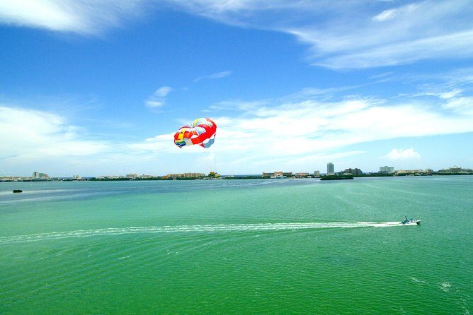 Skyrider Parasailing Tour with Panoramic View of Cancun - An In-Depth Look at the Experience