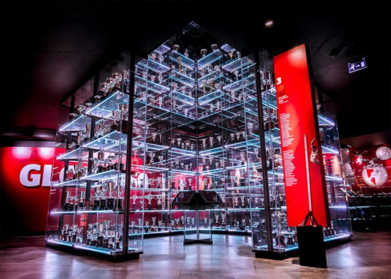 SL Benfica Museum Ticket with Souvenir Scarf - FAQs